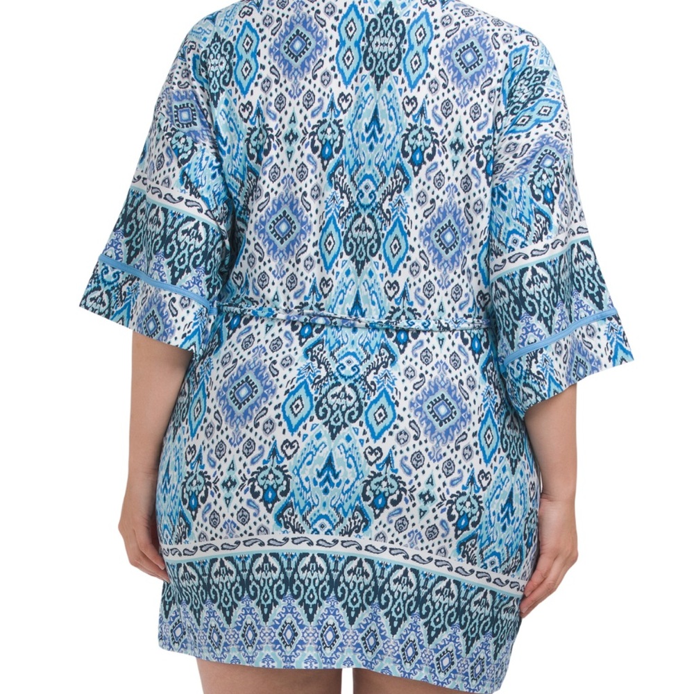 Notorious Geometric Robe - Picture 2 of 2